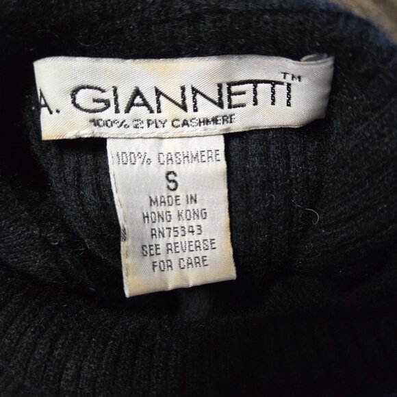 A.Giannetti Size Small Womens Black 100% Cashmere Turtle Neck Sweater - Picture 2 of 6